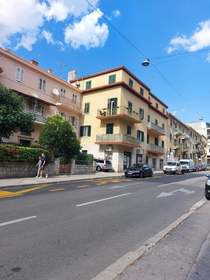 Zoxi Apartmani Сплит Екстериор снимка